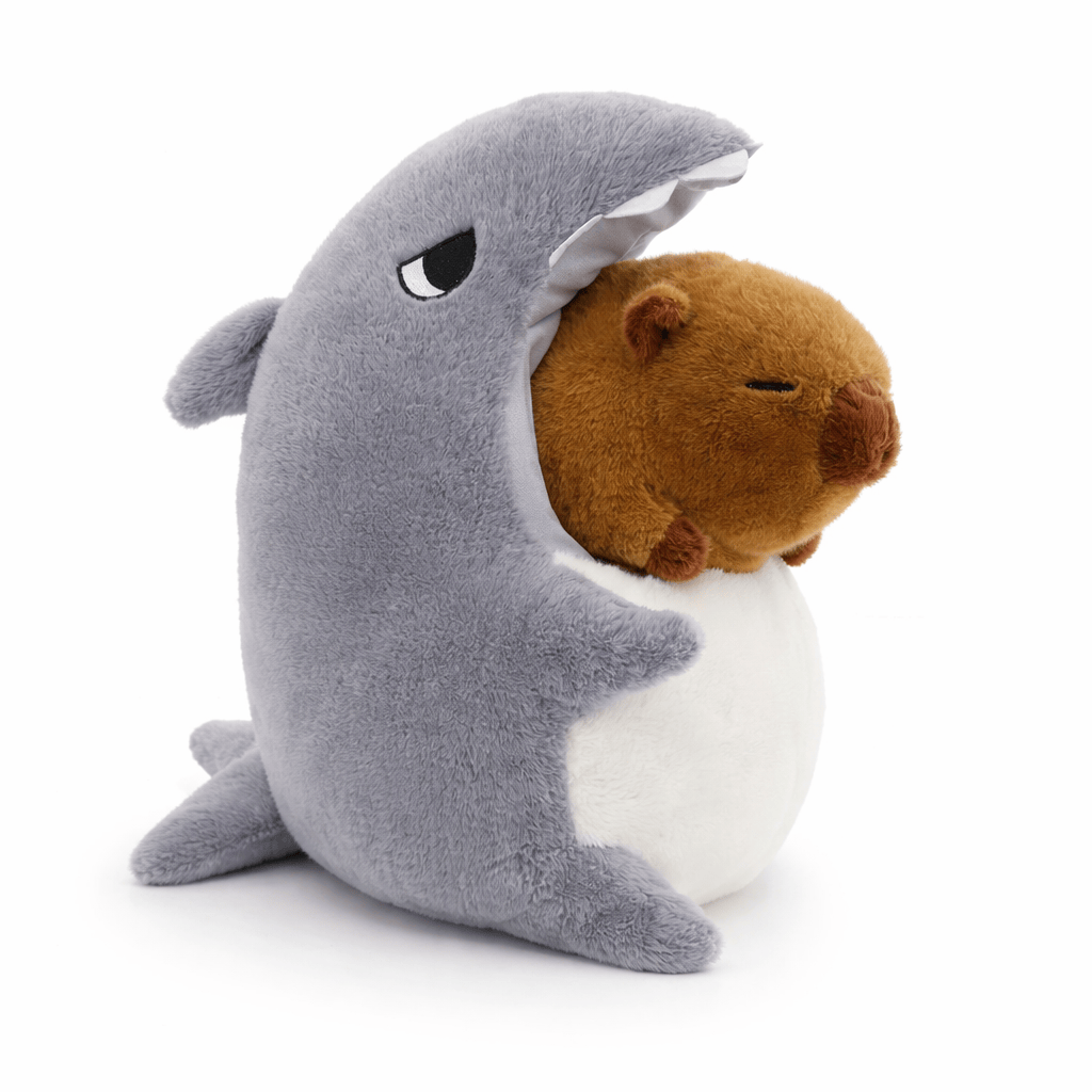 Pluschtierland Capybara Kuscheltier im Hai-Kostüm Capybara Kuscheltier im Hai-Kostüm