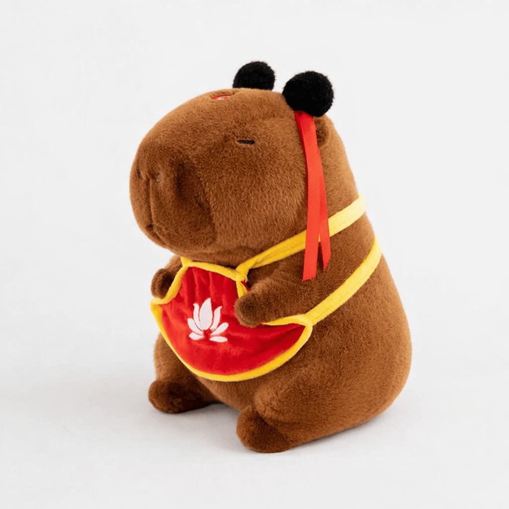 Pluschtierland Capybara Kuscheltier mit traditionellem Nezha Kostüm Capybara Kuscheltier mit traditionellem Nezha Kostüm