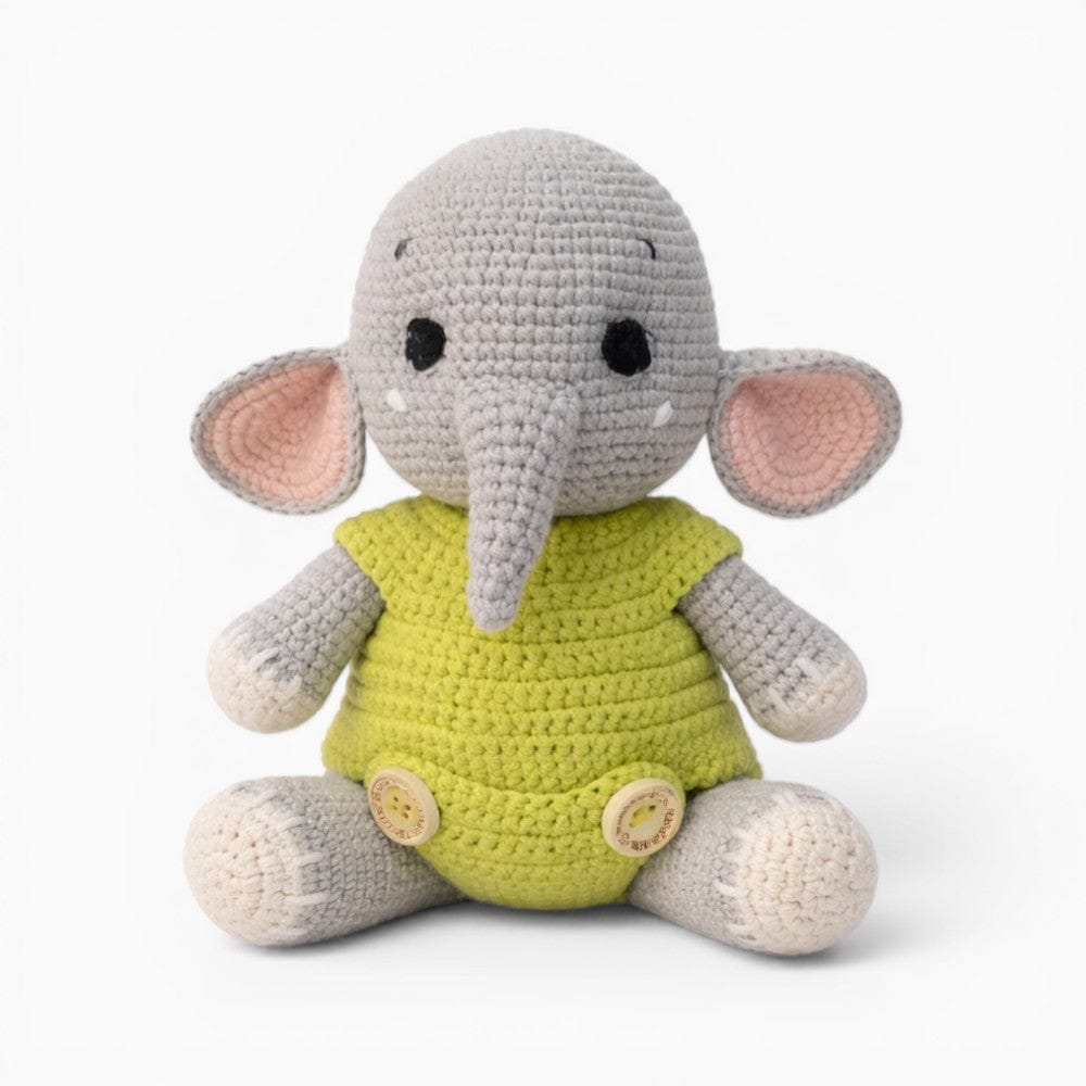 Pluschtierland Gehäkeltes Elefanten Kuscheltier im gelben Strampler Gehäkeltes Elefanten Kuscheltier im gelben Strampler