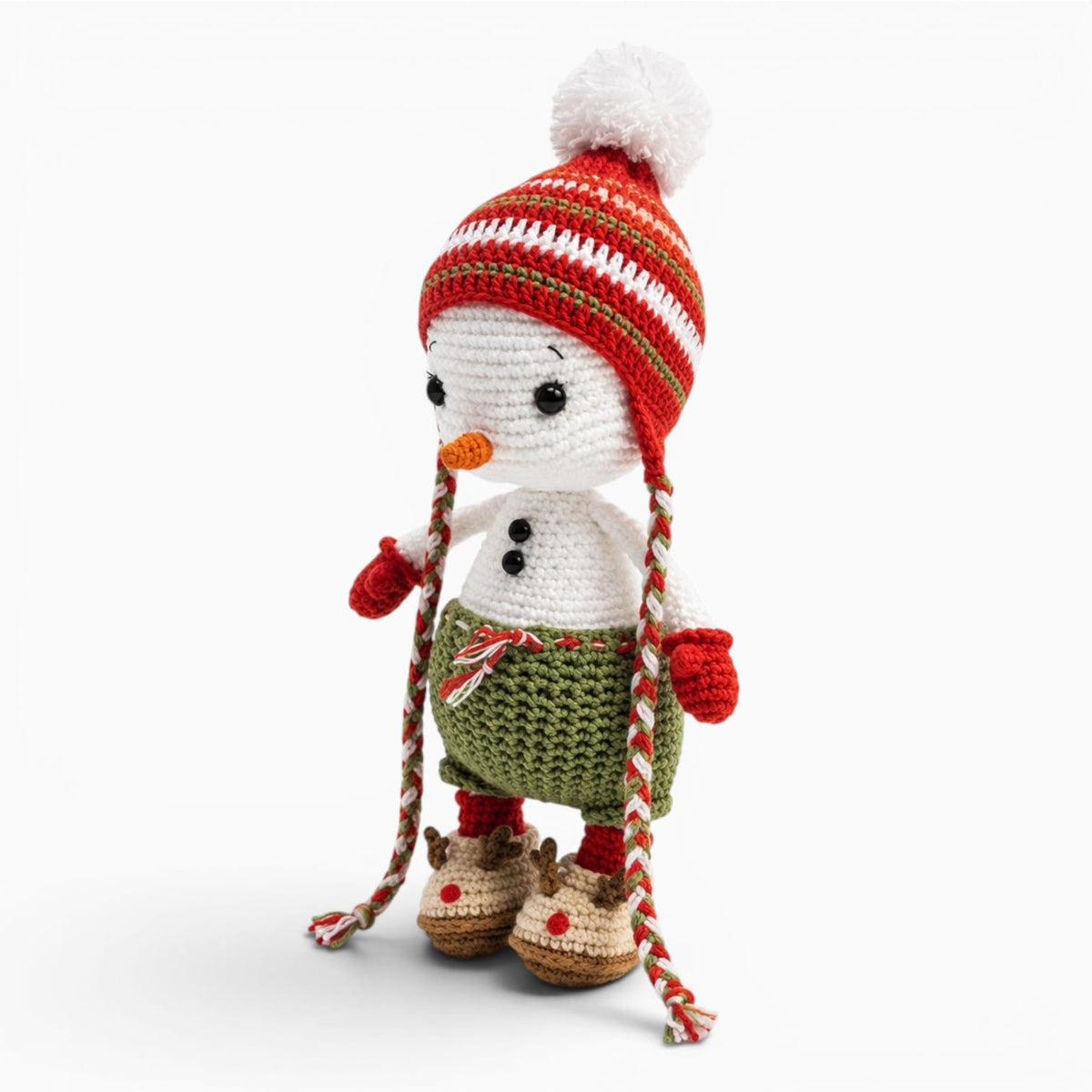 Pluschtierland Gehäkeltes Schneemann Kuscheltier mit Wintermütze Gehäkeltes Schneemann Kuscheltier mit Wintermütze